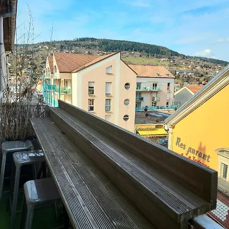 La Cahutte Du Tisseur, Centre アパート